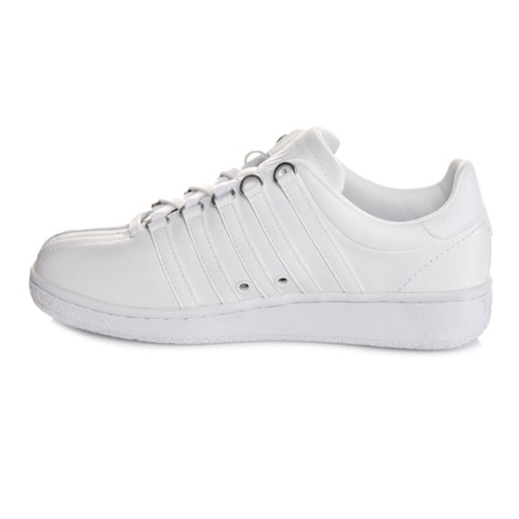 Women's K-Swiss Classic Casual Court Sneakers. - Picture 2 of 9